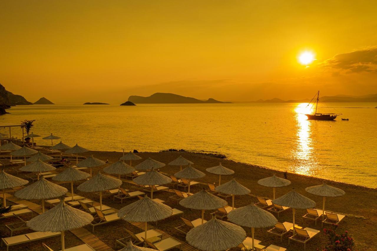 Four Seasons Hydra Luxury Suites Exterior foto