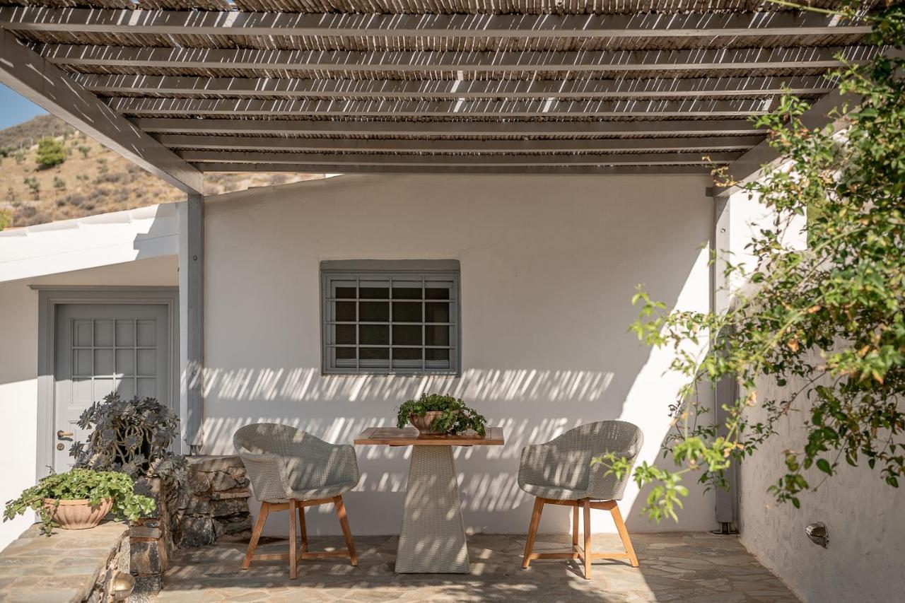 Four Seasons Hydra Luxury Suites Exterior foto