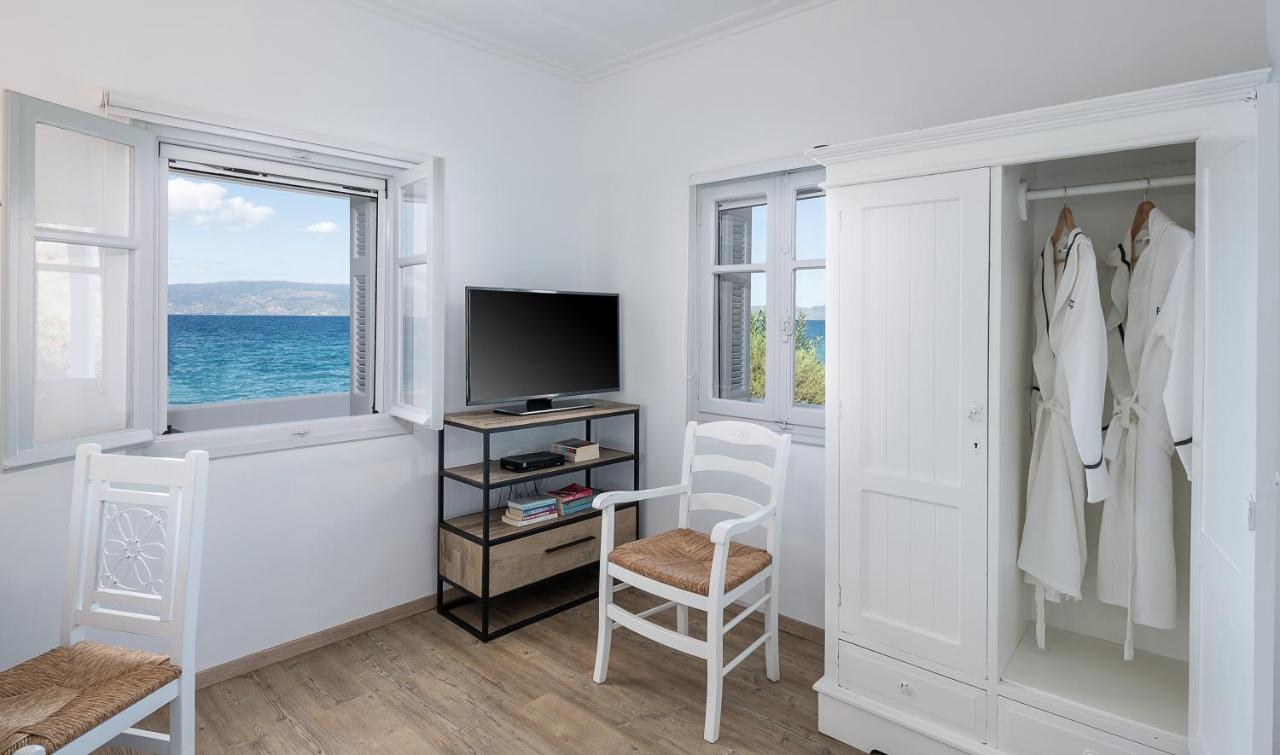 Four Seasons Hydra Luxury Suites Exterior foto